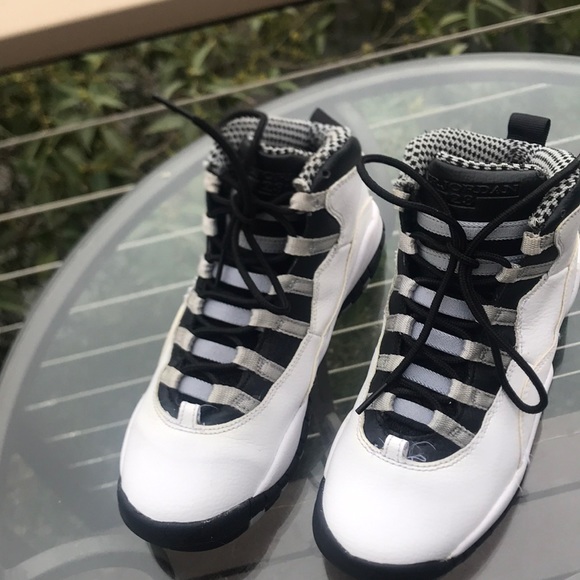 Jordan 10 - Picture 2 of 6